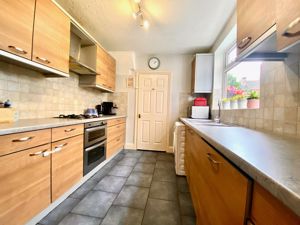 Kitchen- click for photo gallery